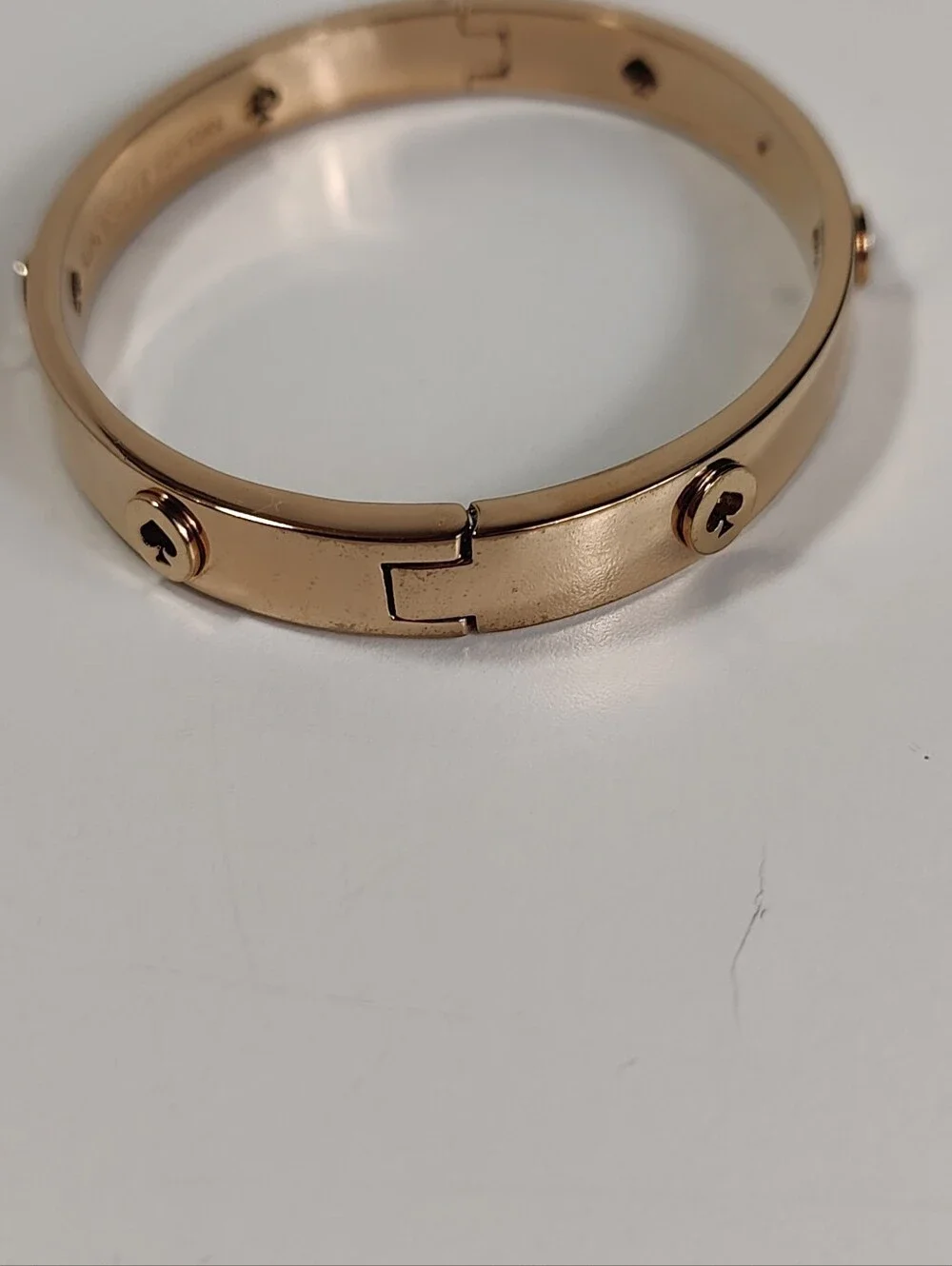 Kate Spade New York Spot The Spade Rose Gold Tone Studded Bangle Bracelet Signed - Picture 6 of 9